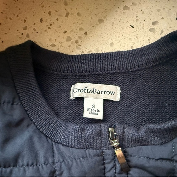 Croft & Barrow Dark Blue Quilted Sweater - Picture 3 of 10